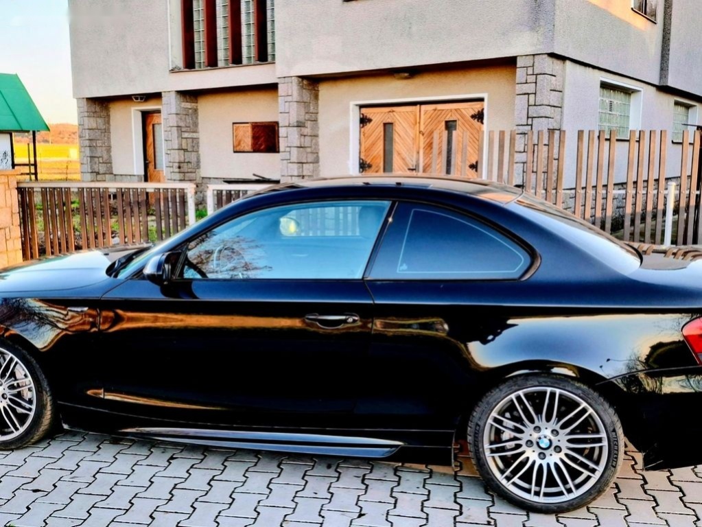 BMW,3.0 benzin 225 KW