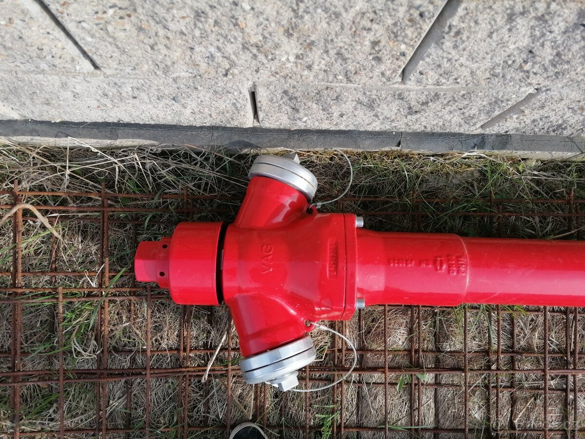 VAG nadzemní hydrant