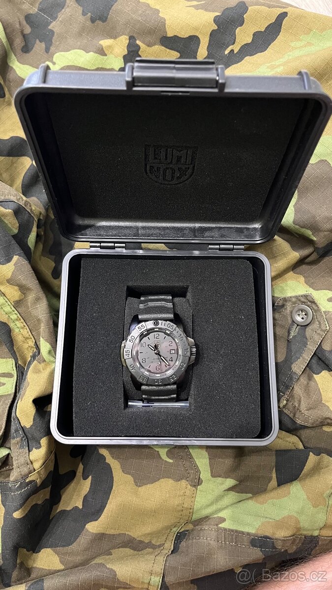Hodinky Luminox Sea XS.3251.BO.CB