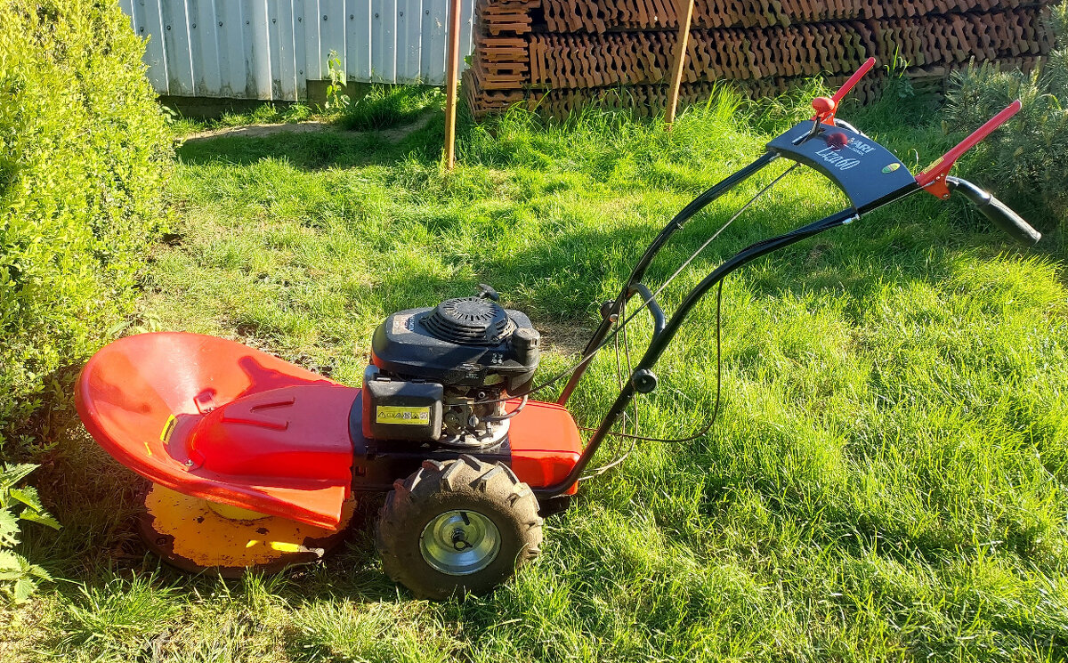 Prodám sekačku Vari Honda Líza 60 - platí do smazání