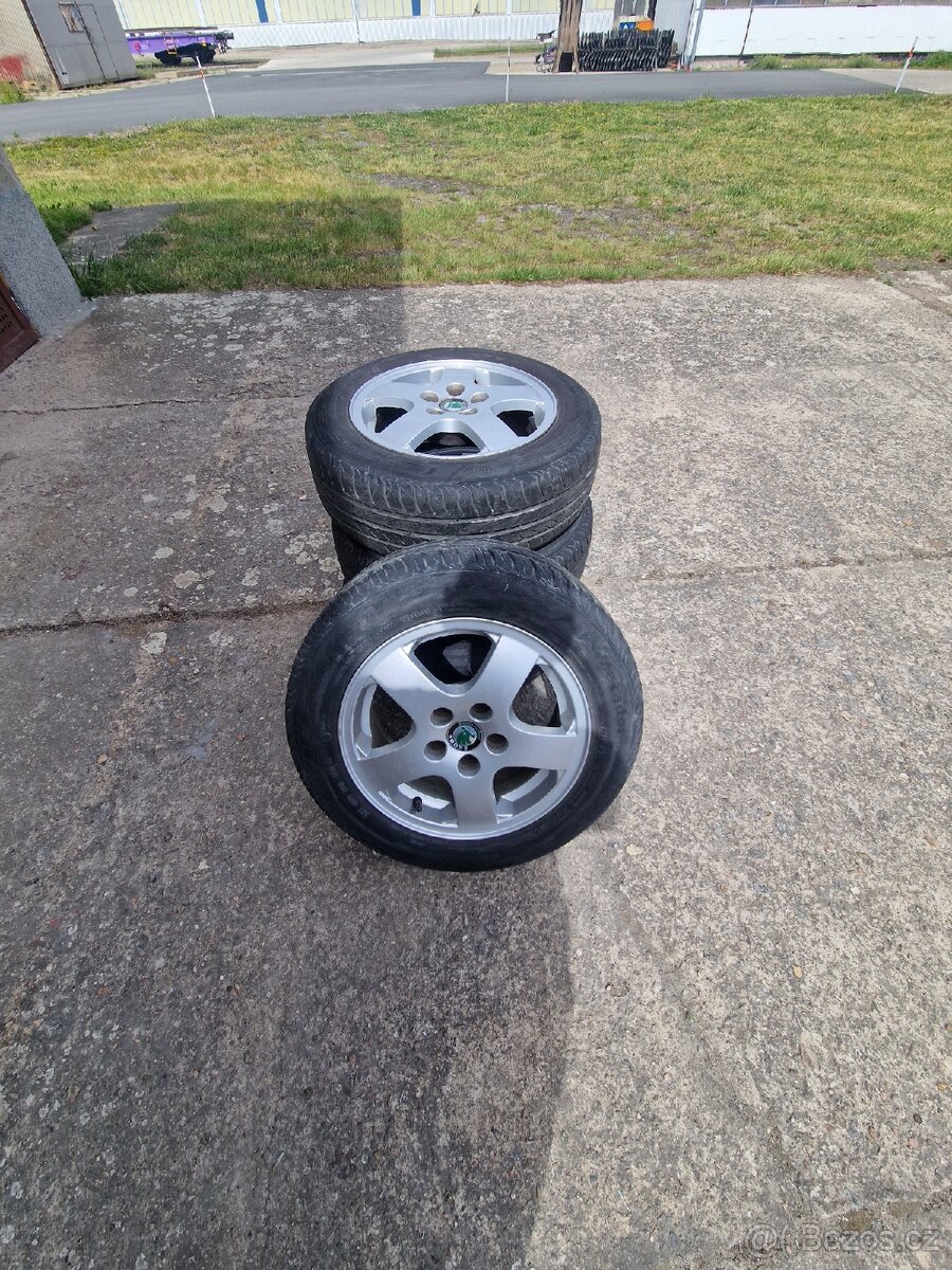 Letní sada Alu kol Škoda Fabia 185/60 R14 5x100