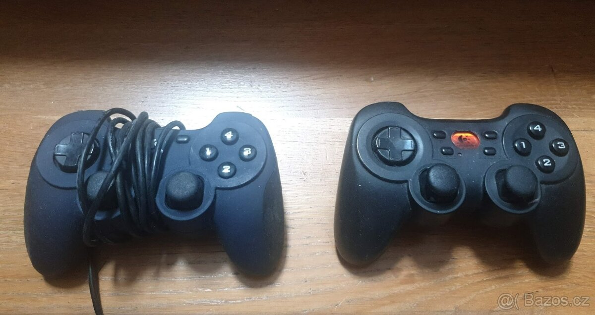 Ovladače Logitech na PlayStation