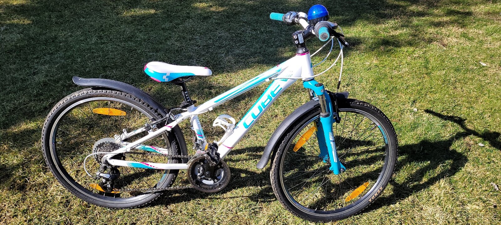 Dětské značkové horské kolo CUBE RACE 24"