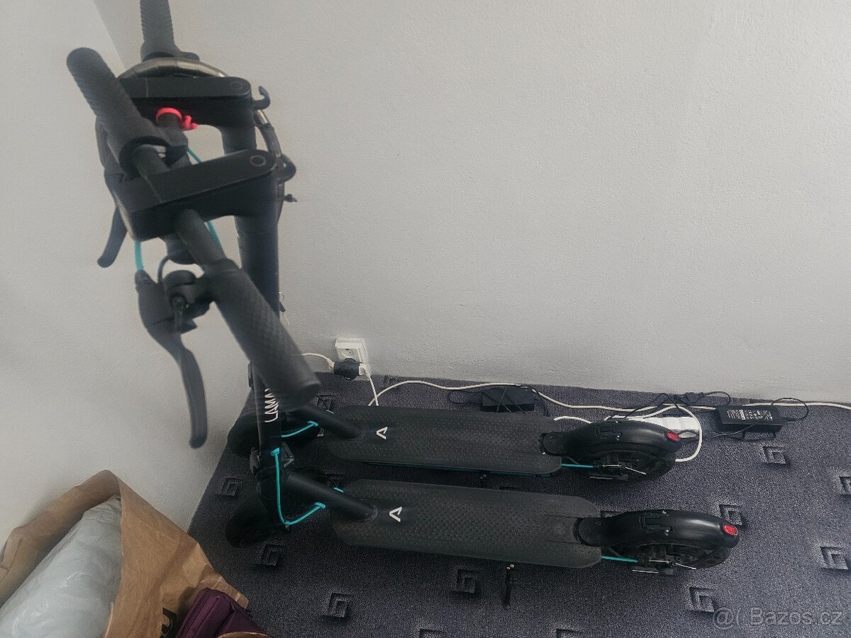 2x LAMAX E-Scooter S11600