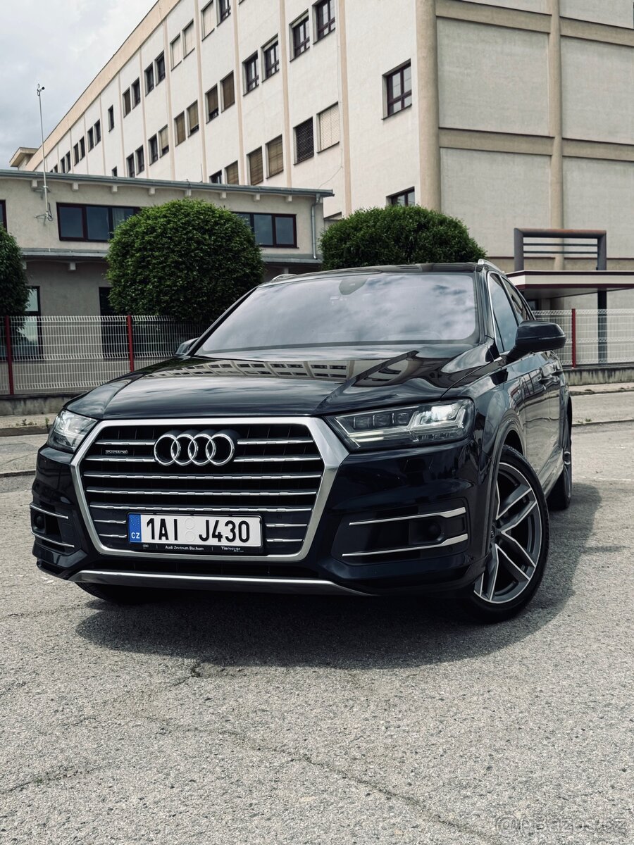 Audi Q7 3.0 TDI S-Line QUATTRO 200 кВт