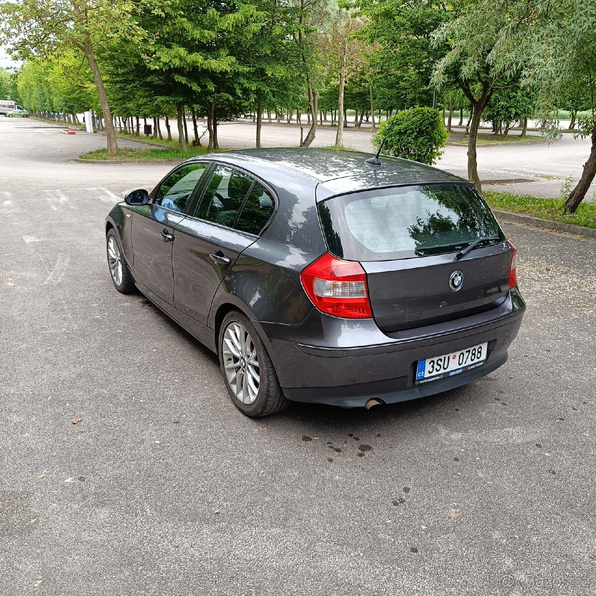 BMW řada 1 118i E87