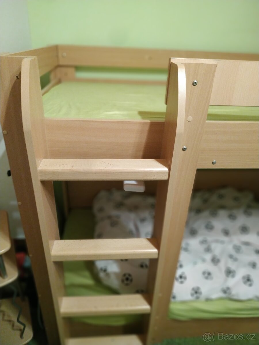 Postel patrová