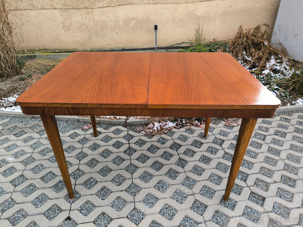 Retro jídelní rozkládací stůl Český nábytek - 60. léta