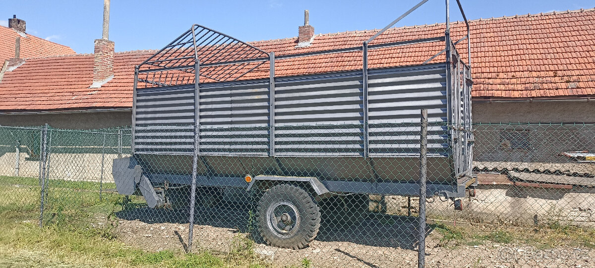 Sběrací vůz Horal