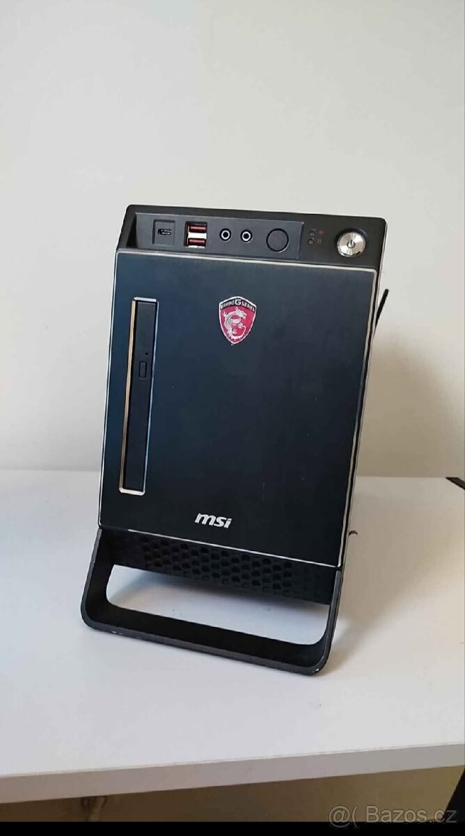💻 MSI herní PC – i7 + RX 480 + 8 GB RAM + Steam účty