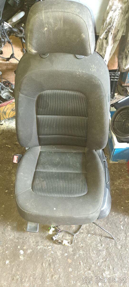 Predni sedacka ridice audi A4 B8 8k sedacky