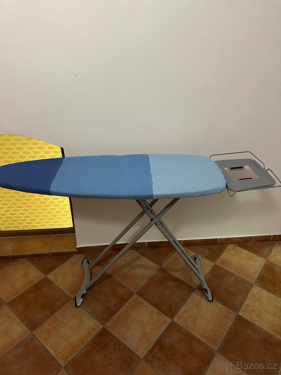 Žehlicí prkno 130 x 47 cm