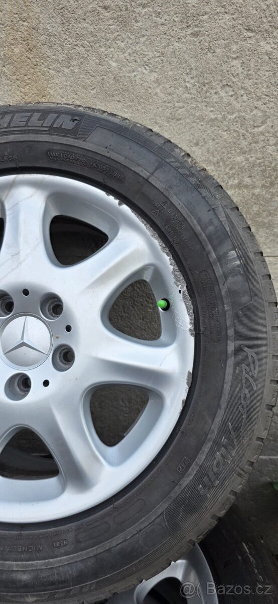 Litá kola mercedes