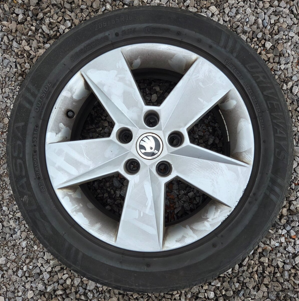 Alu kola ŠkodaOctavia 3 16" 5x112 s pneu (Leon,Golf)