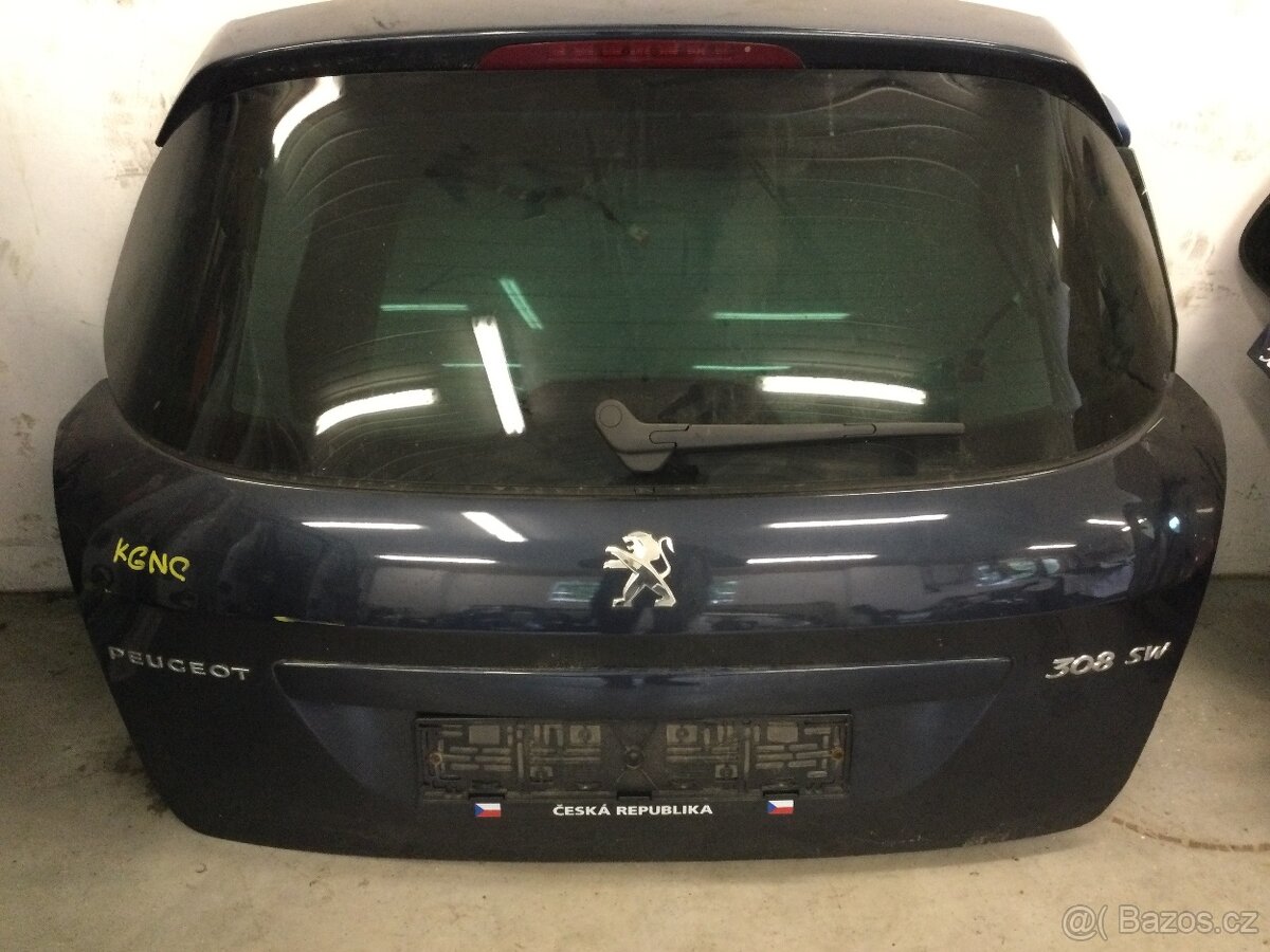 Peugeot 308 SW - kufrove Dvere. Model 2010