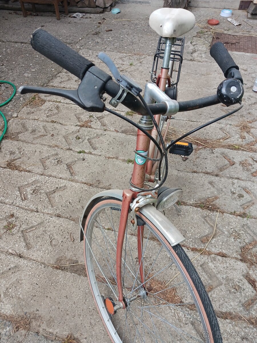 Dámské kolo