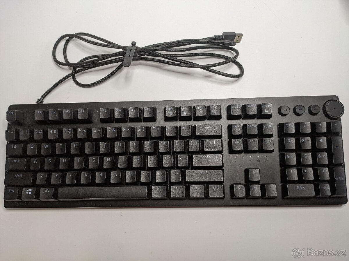 Mechanická klávesnice Razer Huntsman v2