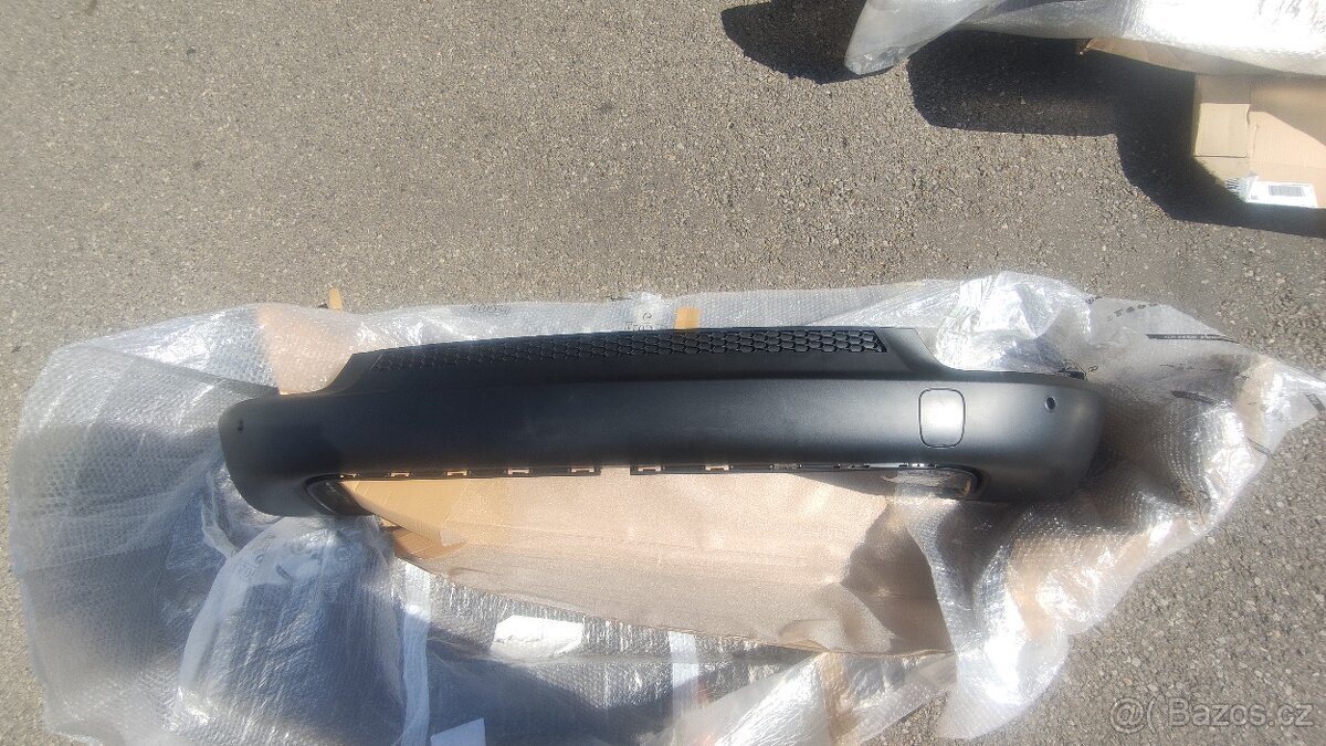 Zadní nárazník Jeep Compass