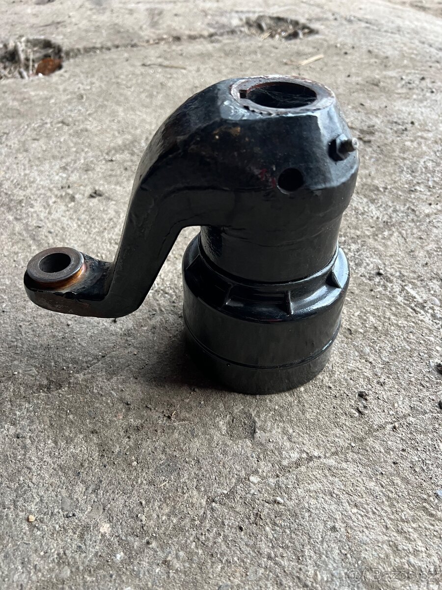 Páka řízení s narážkou Zetor