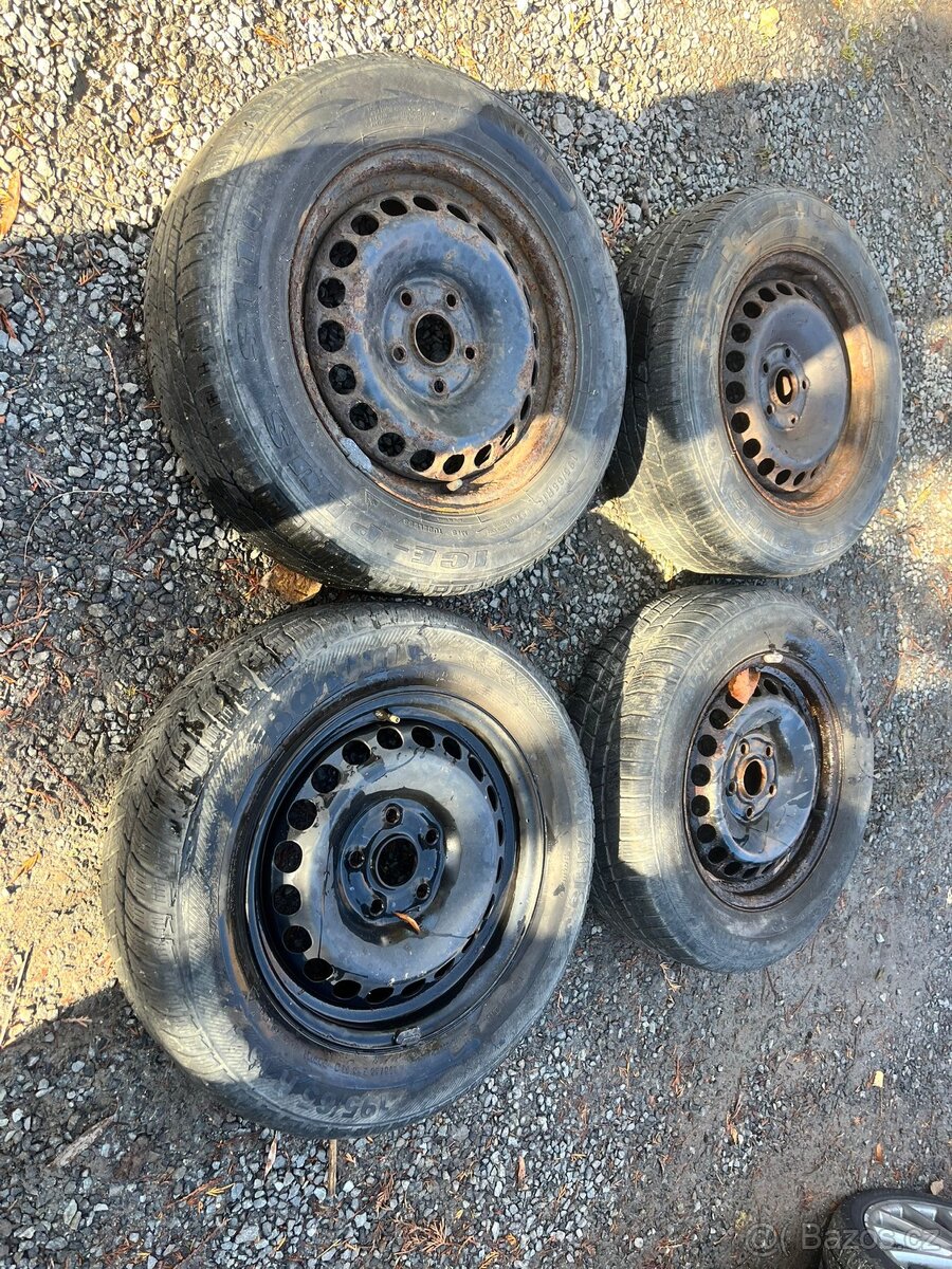 Zimní kola Škoda octavia 2 5x112 195/65/15