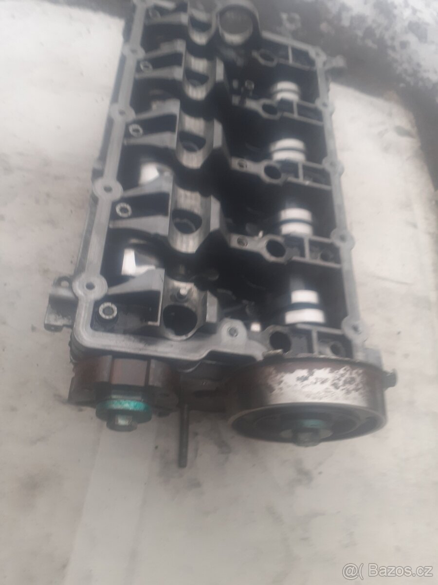 Motor bkp zatím celý,jede ale nemaže