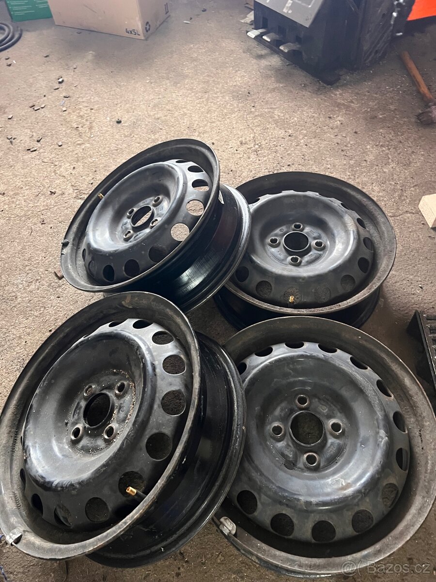 Plechové disky Toyota