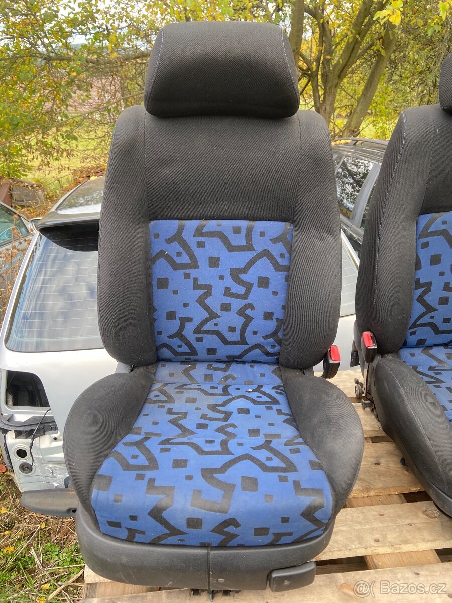 Sedačky Golf IV