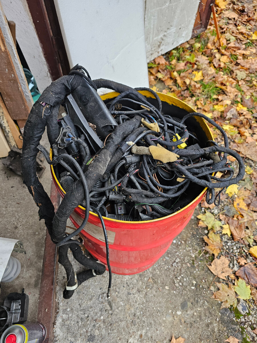 kabeláž vw sharan 2.8 vr6