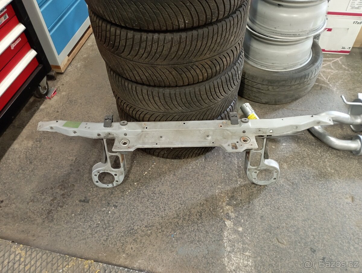 BMW E36 chladicovka, brýle