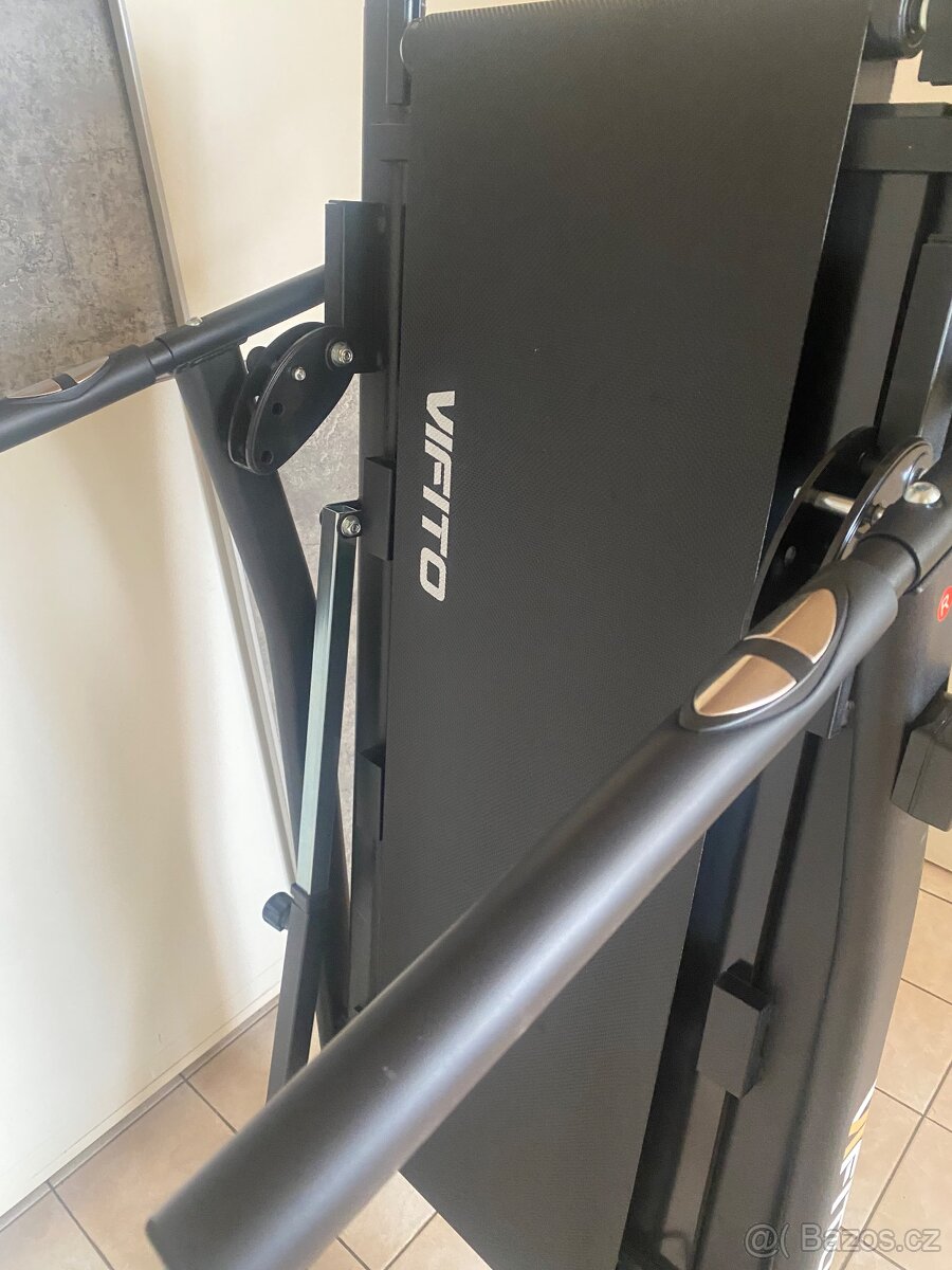 Prodám 4 měsíce starý běžecký pás