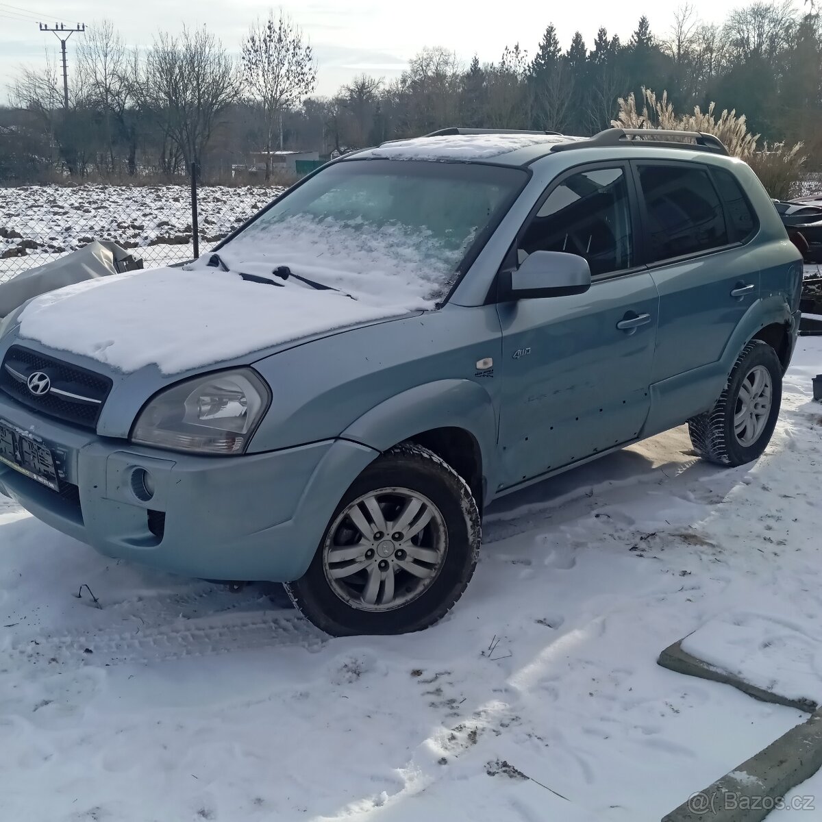 Hyundai tucson 2.0 crdi103 kw 4x4 na ND nebo opravu