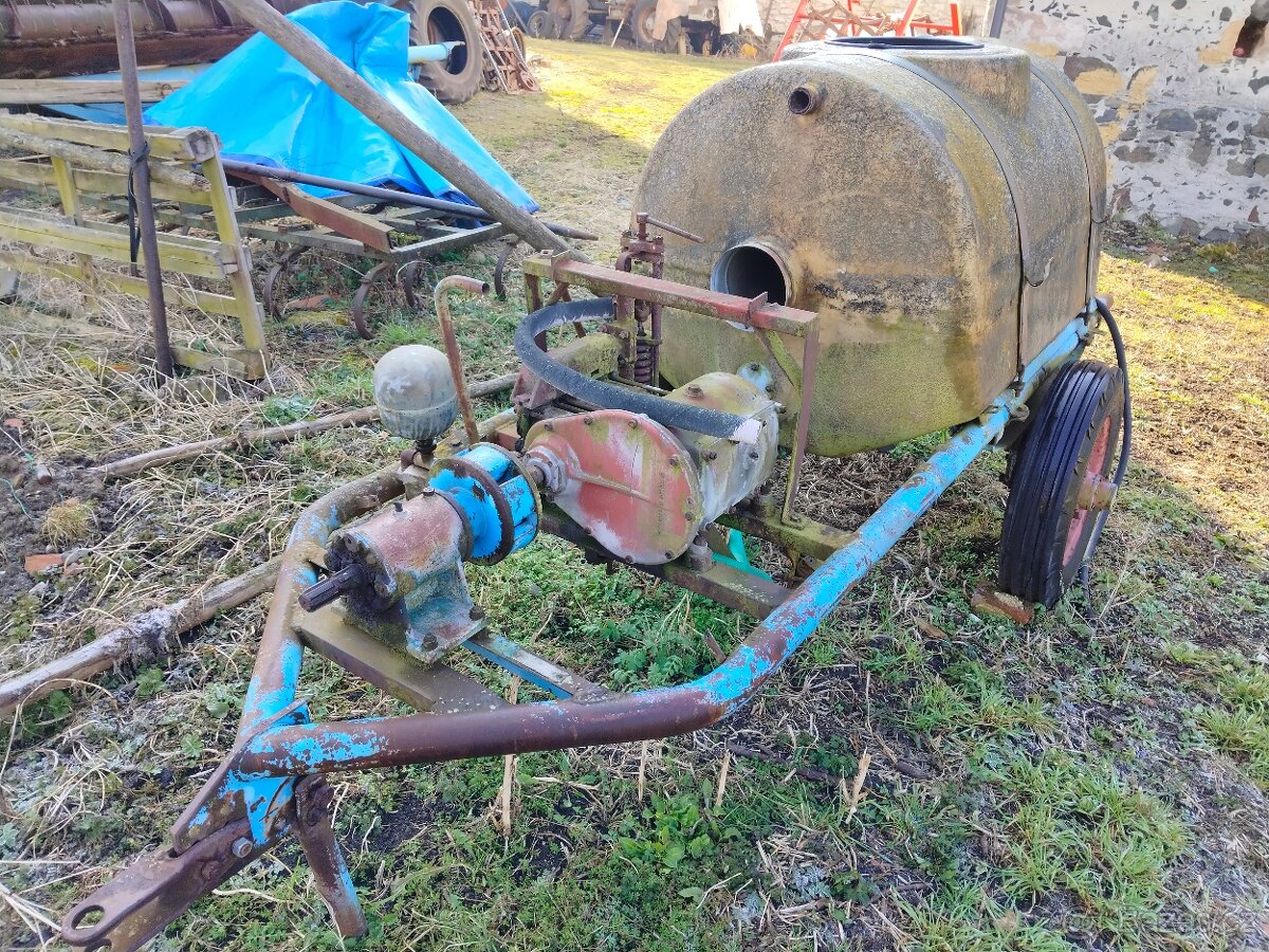 Postrikovač, kára , valník