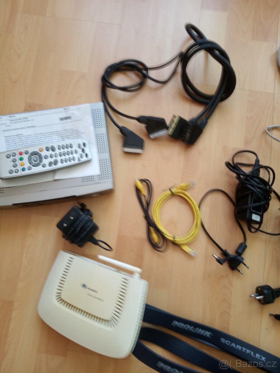 Prodám set top boxy, nabíječky