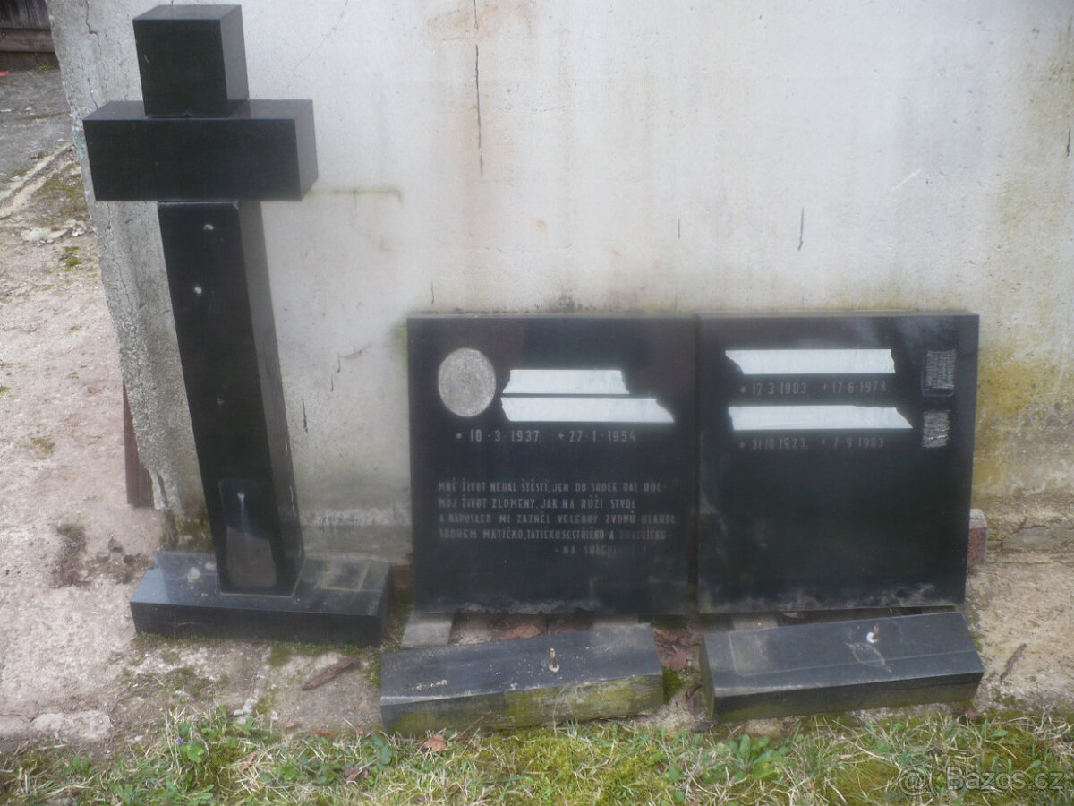 náhrobní kámen-2 ks+ kříž-černá žula