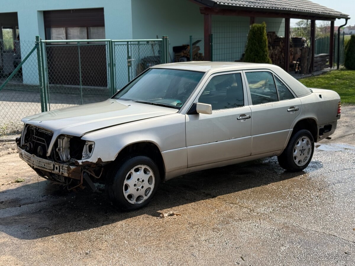 Mercedes benz w124 4matic 300td