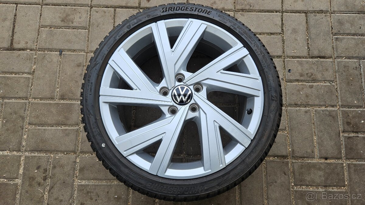 Zánovní Zimní Sada Alu 5x112 225/40 R18 Volkswagen