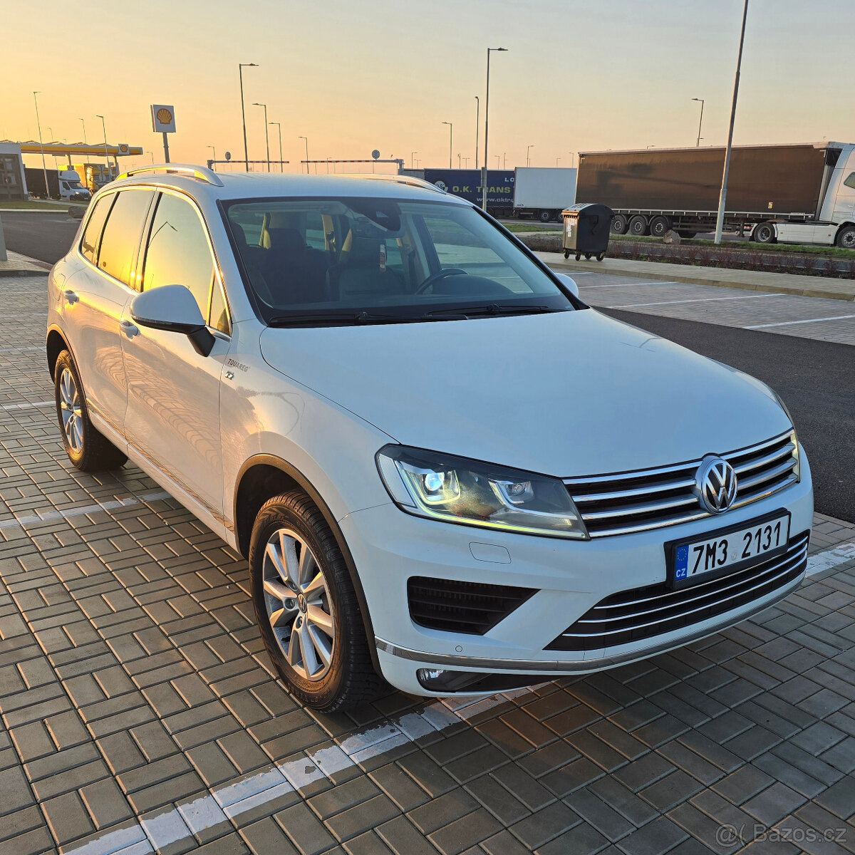 Prodám VW TOUAREG model „MASAJ“ 3.0TDI, 193kW, 4x4, 2016