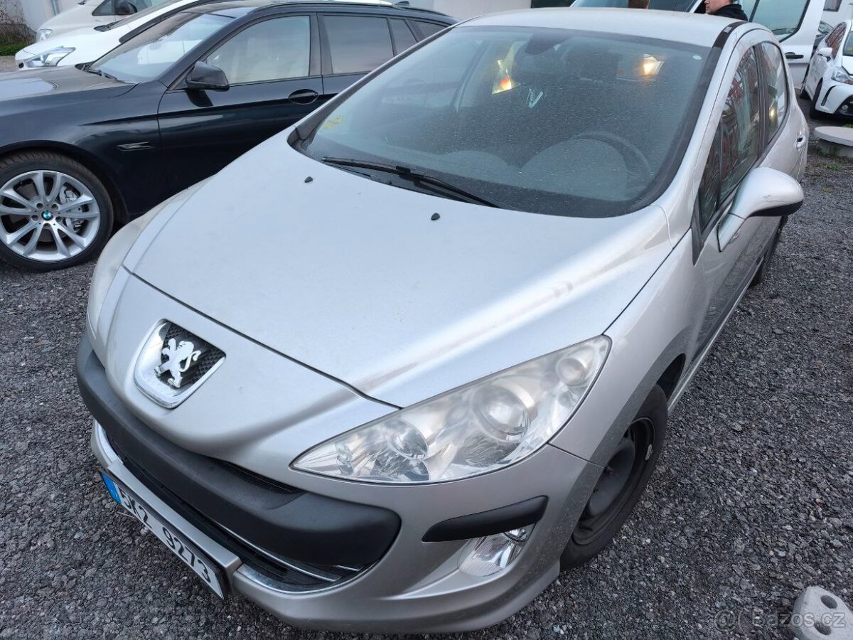 Peugeot 308 1.6i(benzin) 88 kW rv 2009