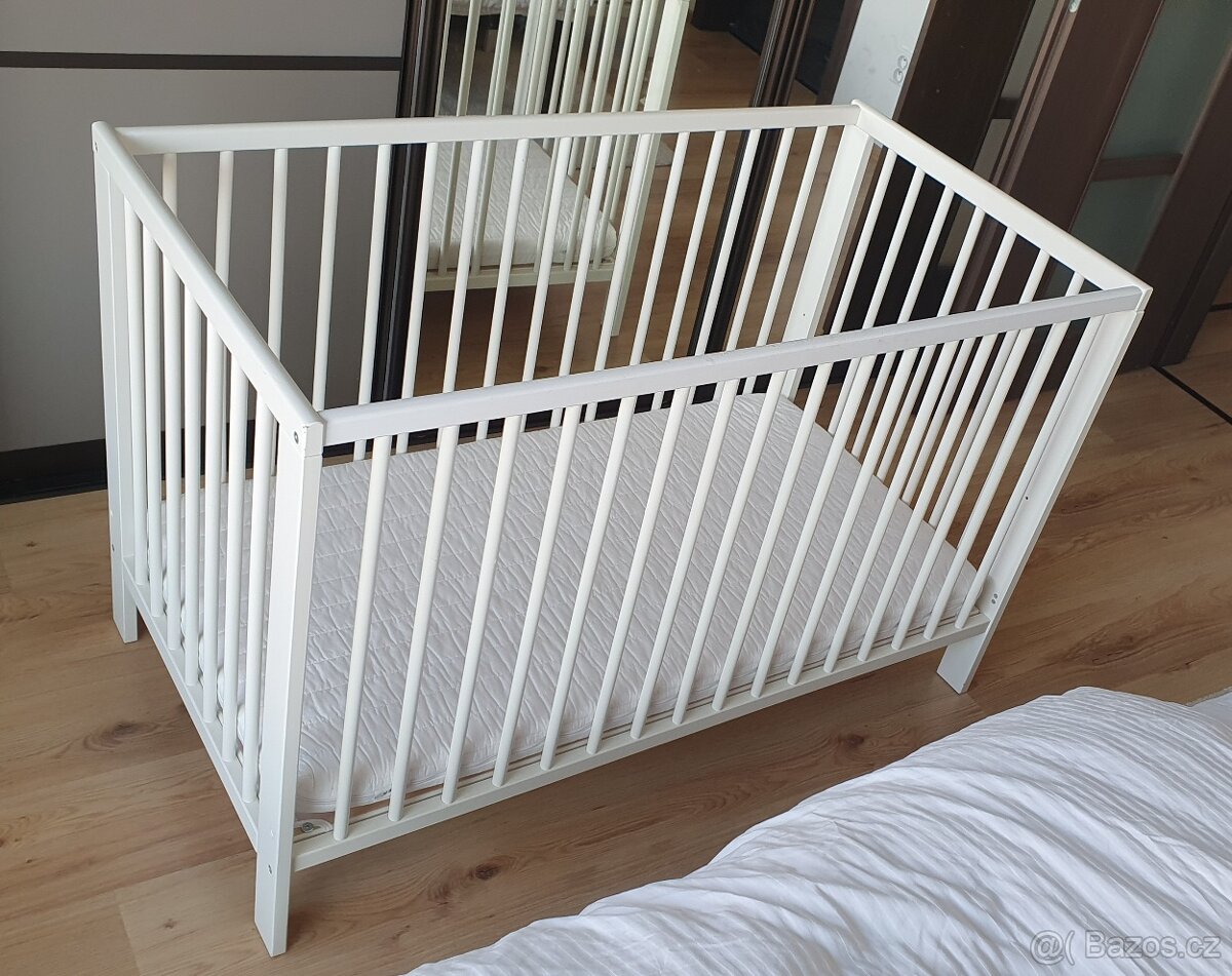 Dětská postýlka