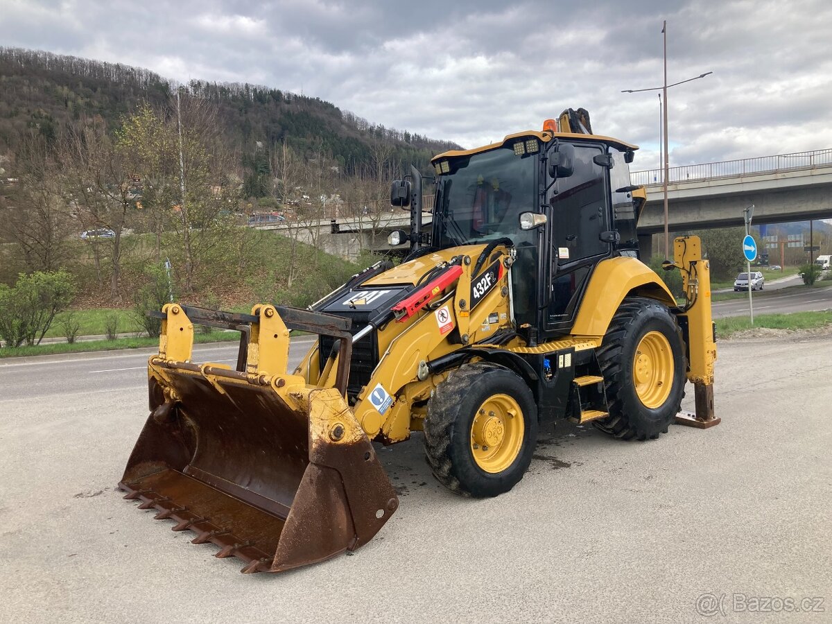 CAT 432F2 Traktorbáger / Rýpadlo 2020