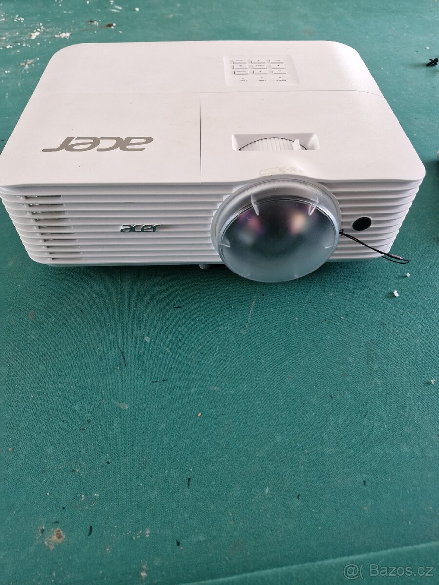 Projektor Acer S 1286HN