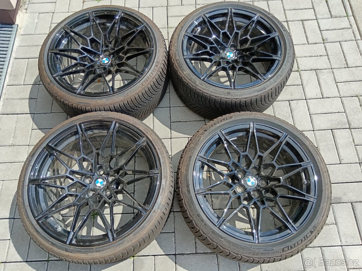 ZIMNI Nesehnatelna dvourozměrná 19"/20" original BMW M3, M