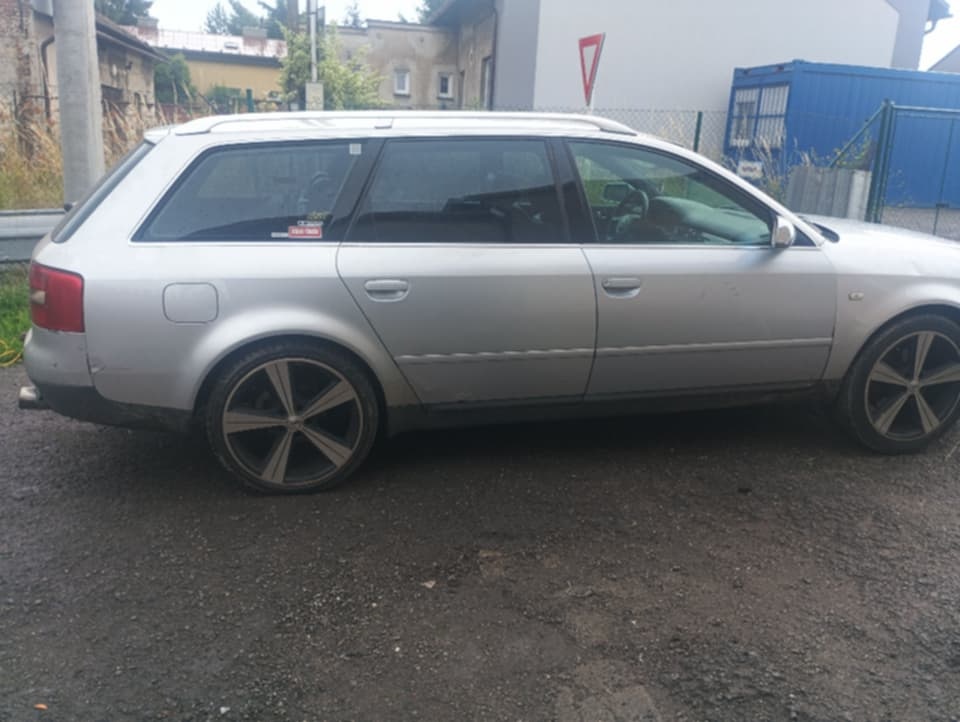 Audi A6 2,5 TDI 110 kw