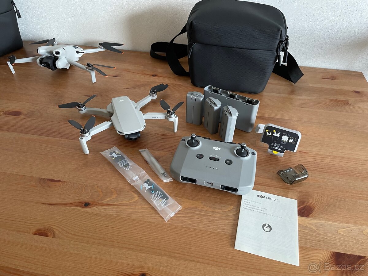 DJI mini 2 SE FLY MORE COMBO