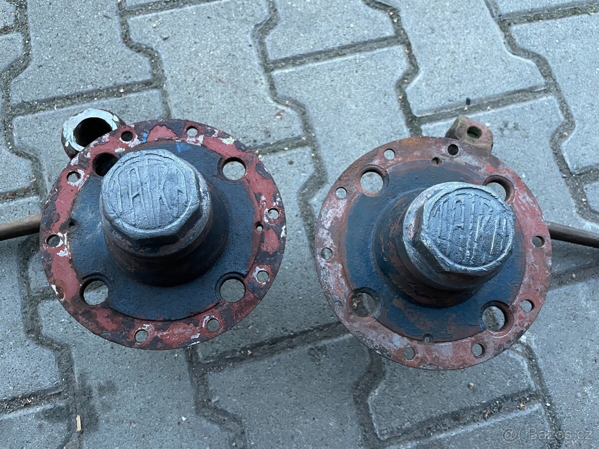 Náboje kol Tatra 57? předválečná
