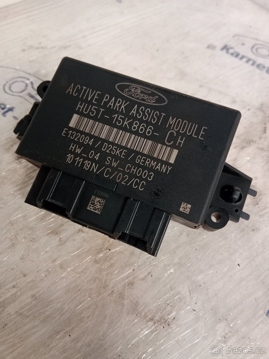 Modul couvacích senzorů na ford focus IV
