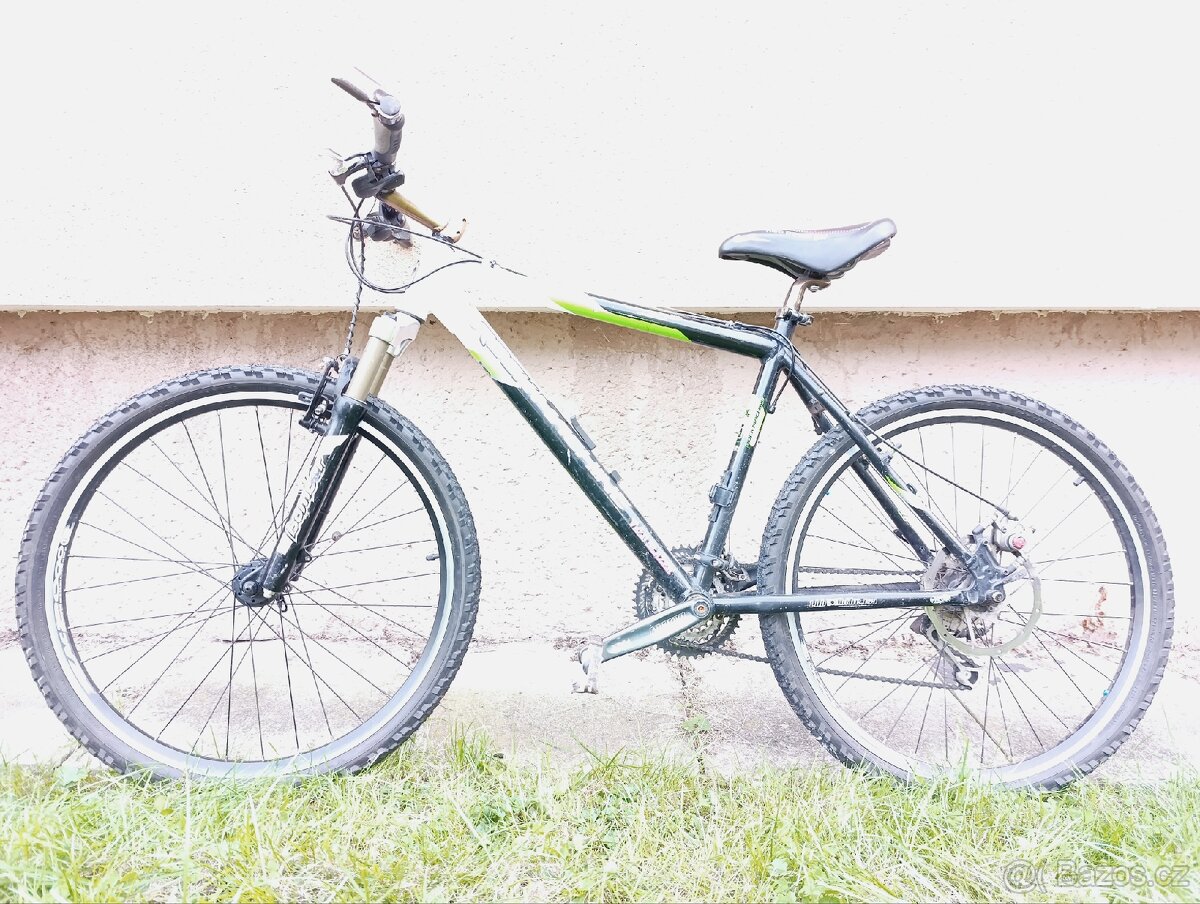 Nabízím jízdní kolo Rock Machine 19"