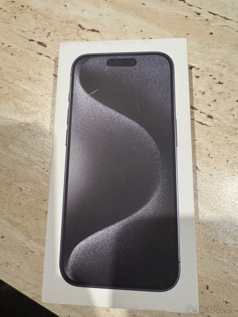 IPhone 15pro 256G vesmírně šedý
