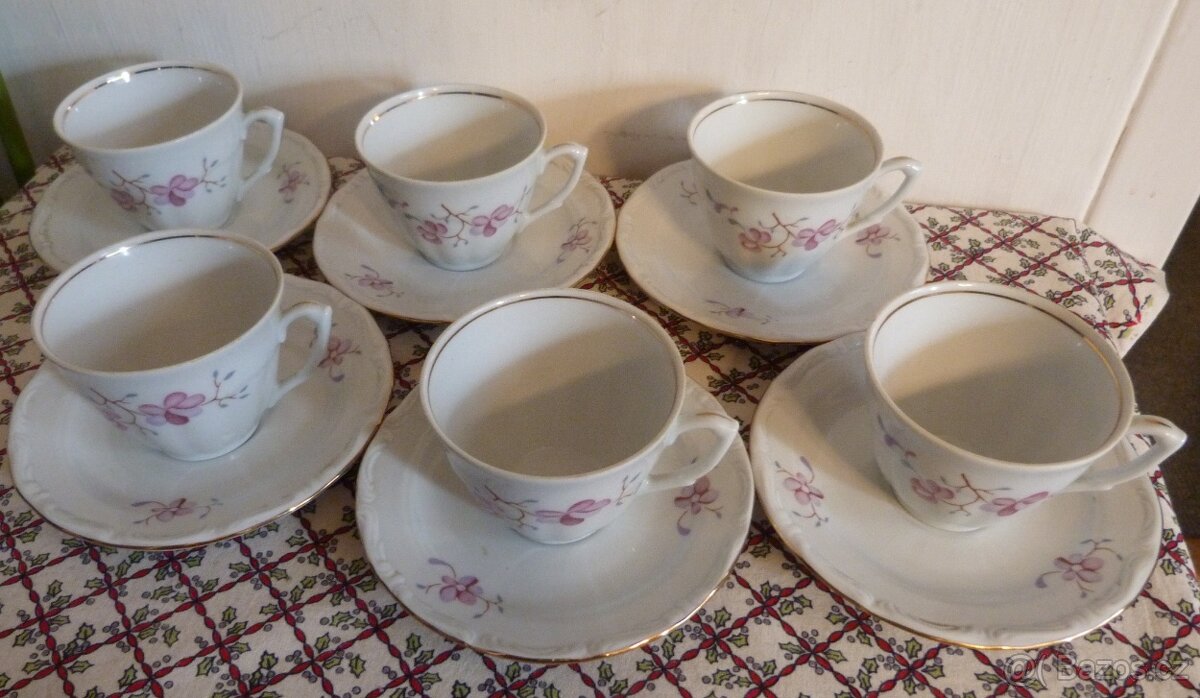 Pěkná kávová souprava z Polska