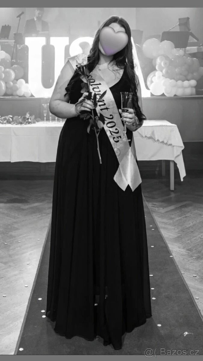 Prodám krásné plesové šaty